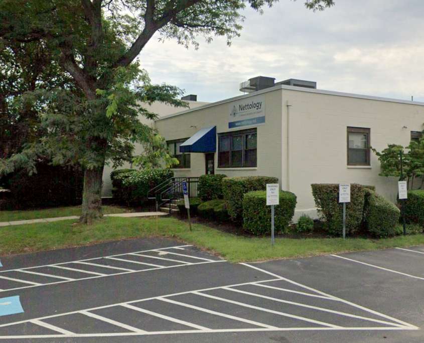 SALVAGEDATA FRONT 50 W Powhattan Ave, Essington, PA 19029